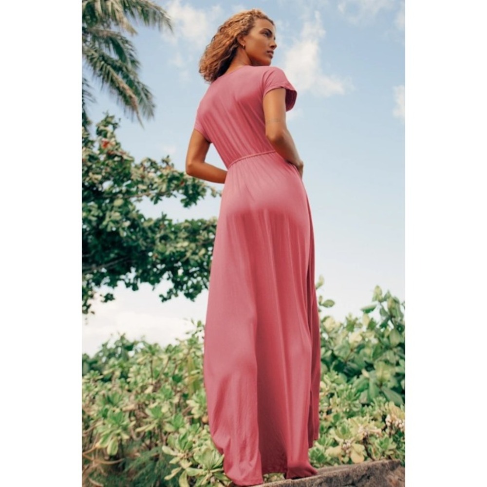 Lulus Lost in Paradise Rose Pink V-Neck Maxi Dress Size Medium NWT - Picture 2 of 5